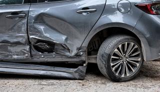 Ποιος πληρώνει τις ζημιές σε τροχαίο ατύχημα με ανασφάλιστο όχημα;