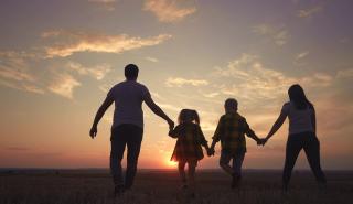 Ποια χώρα έχει το καλύτερο σύστημα για τη δημιουργία οικογένειας