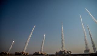 Σε νέα φάση η σύγκρουση στη Μέση Ανατολή - Πόσο θα αντέξει το Ιράν;