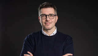 Booking.com: Κρατά δυνάμεις ο ελληνικός τουρισμός παρά τη γεωπολιτική αβεβαιότητα