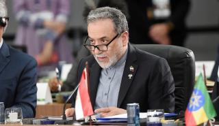 Ιράν: Οι διαπραγματεύσεις με ΗΠΑ «δεν βρίσκονται στην ημερήσια διάταξη» - Τα αντίποινα θα συνεχιστούν