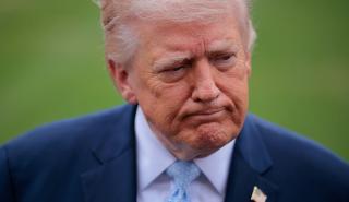 Γιατί ο Τραμπ «καίγεται» για τα Στενά του Ορμούζ