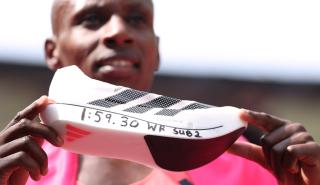 Adidas: «Τρέλα» για το 500 δολαρίων παπούτσι που «έτρεξε» κάτω από 2 ώρες τον Μαραθώνιο