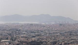 Σε εξέλιξη το επεισόδιο μεταφοράς σκόνης στη χώρα - Από Σάββατο η σταδιακή ύφεσή του