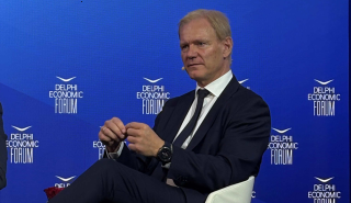 Stig Thorgersen (EY) στο Οικονομικό Φόρουμ Δελφών: Η Ελλάδα πρέπει να μετασχηματιστεί σε εξαγωγέα άμυνας, από απλός αγοραστής