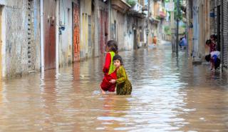 Πακιστάν - Αφγανιστάν: Τουλάχιστον 188 νεκροί εξαιτίας της κακοκαιρίας