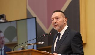 Στουρνάρας: Το τρίπτυχο «άμυνας» των τραπεζών