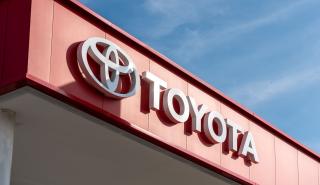 Νέα πτώση πωλήσεων για την Toyota τον Μάρτιο