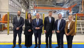 Επίσκεψη Παπαθανάση - Ντομπρόβσκις σε επένδυση που χρηματοδοτείται από το Ταμείο Ανάκαμψης