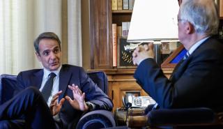 Μητσοτάκης σε Τασούλα: «Η προσήλωση της κυβέρνησης παραμένει στην υλοποίηση του προγράμματός της»