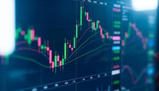 «Buy in May and stay» – Το ισχυρότερο δίμηνο της τριετίας στο Χρηματιστήριο της Αθήνας