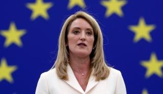 Μετσόλα στο Συνέδριο ΝΔ: Τα τελευταία επτά χρόνια η χώρα σας έχει πετύχει έναν εντυπωσιακό μετασχηματισμό