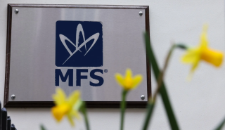Η κατάρρευση της MFS: Ένα βρετανικό «κανόνι» απειλεί τράπεζες και funds σε ΕΕ και ΗΠΑ