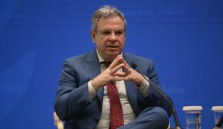 Βέττας: Επώδυνος φόρος στην οικονομία ο πληθωρισμός