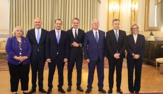 Ορκίσθηκαν παρουσία του Πρωθυπουργού τα νέα μέλη της κυβέρνησης