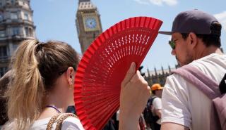 Νέο ρεκόρ ζέστης στη Βρετανία με 36,4°C - Σπάνιος κόκκινος συναγερμός στην Ολλανδία