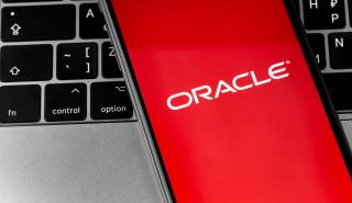 Oracle: Απογοήτευσαν οι νέες δαπάνες για AI - Πτώση για τη μετοχή
