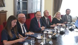Συνάντηση Γεραπετρίτη με αντιπροσωπεία του αμερικανικού Κογκρέσου