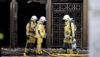 Πέντε αγνοούμενοι και 19 τραυματίες σε δύο πυρκαγιές σε κτίρια κατοικιών στην Ελβετία