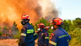 Πρώτη πανευρωπαϊκά στους επαγγελματίες πυροσβέστες η Ελλάδα - Τι δείχνουν τα στοιχεία της Eurostat