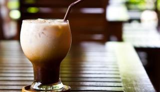 Τραπεζικές μετοχές: Κάποτε αγόραζες αμάξι, τώρα ένα freddo...