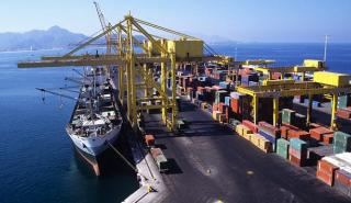 Η κρίση των μεταφορών φέρνει ελλείψεις και ακριβότερες τιμές