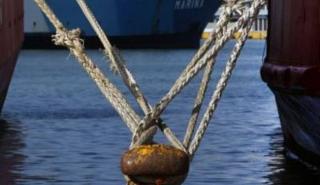 Απεργία ΠΝΟ: Δεμένα στους κάβους θα μείνουν σήμερα τα πλοία - Συγκέντρωση στον Πειραιά