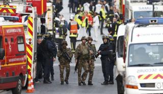 Ολλανδία: Εκ νέου τραυματίες από νέα επεισόδια σε διαδηλώσεις κατά των μέτρων του κορονοϊού