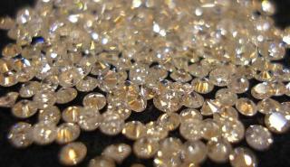 Στο «μικροσκόπιο» τα ρωσικά διαμάντια - Τα «αγκάθια» από τις πιθανές κυρώσεις