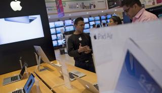 «Σωσίβιο» στην Ινδία αναζητά η Apple