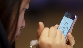 Samsung: «Κατεβάζει» ταχύτητα η αγορά smartphones