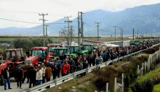 Βουλγαρία: Αγρότες κλείνουν σύνορα και δρόμους λόγω των ουκρανικών σιτηρών
