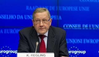 Regling: Τα δάνεια του ESM βοηθούν την Ελλάδα