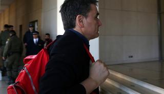 Ενέργεια, διαφθορά και κόκκινα δάνεια στο μενού της Τρίτης