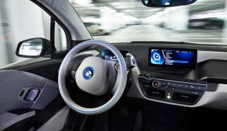 Ανακαλεί σχεδόν 700.000 αυτοκίνητα στην Κίνα η BMW