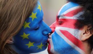Γιατί οι τεχνολογικοί κολοσσοί «τρέμουν» το Brexit
