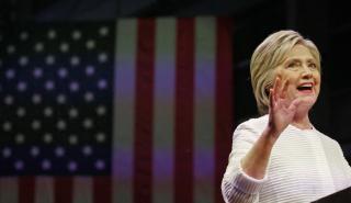 Υπόθεση Έπστιν: Η Χίλαρι Κλίντον καταγγέλλει επιχείρηση «συγκάλυψης» από πλευράς Τραμπ