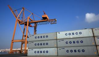 Γερμανία: Η κυβέρνηση «κόβει» το ποσοστό της Cosco σε terminal του λιμανιού του Αμβούργου