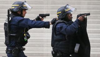 Γερμανία: Τέσσερις τραυματίες σε επεισόδιο με πυροβολισμούς έξω από κατάστημα στο Βερολίνο