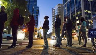 Αυξάνονται οι νόμοι στις ΗΠΑ που περιορίζουν την πρόσβαση των μειονοτήτων στις κάλπες