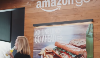 Μετά την Meta, και η Amazon «παγώνει» τις προσλήψεις προσωπικού λόγω της οικονομικής αβεβαιότητας