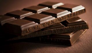 Προληπτική ανάκληση παρτίδας σοκολάτας λόγω πιθανής παρουσίας πλαστικού