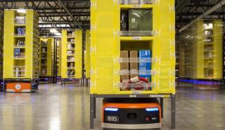 Amazon: Τα ρομπότ στις αποθήκες «πιάνουν» σε αριθμό τους ανθρώπους