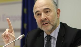 Μοσκοβισί: «Καμπανάκι» για τα δημόσια οικονομικά της Γαλλίας λόγω αύξησης των αμυντικών δαπανών
