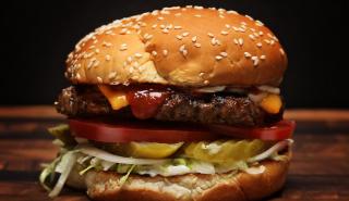 Γιατί αργούν να έρθουν στην Ελλάδα τα Burger King
