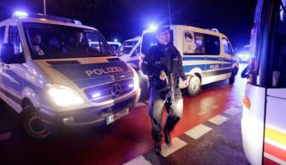 Γερμανία: Τρεις τραυματίες από επίθεση αγνώστων σε διαδηλωτές υπέρ της δημοκρατίας έξω από την ιρανική πρεσβεία στο Βερολίνο