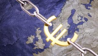 Ο λόγος που δεν έχει διασπαστεί ακόμα το ευρώ