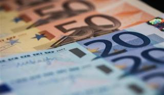 Χέρι – χέρι τα φορολογικά έσοδα με τα φέσια στην εφορία