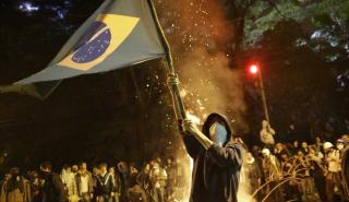 Βραζιλία: Η Facebook ενέκρινε διαφημίσεις που προωθούν τη βία παρά τις ταραχές