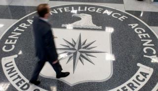 Φουντώνει η μάχη Ασάνζ- CIA